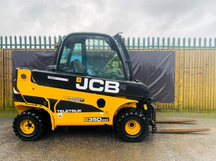 Други специализирани машини JCB JCB 35D 4x4, снимка 2 - Индустриална техника - 48521186