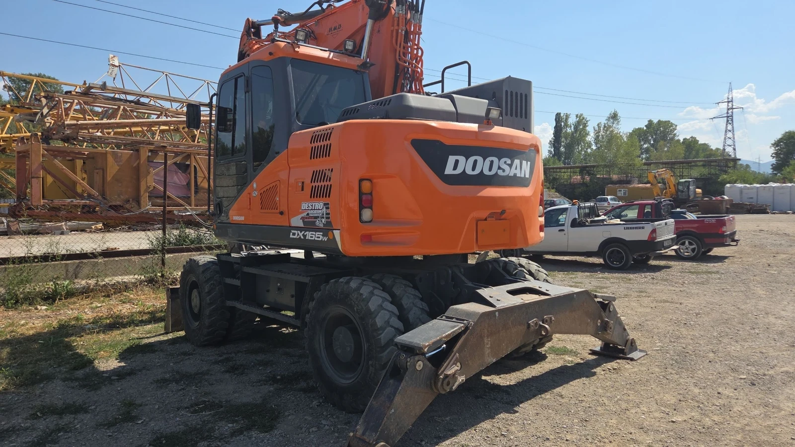Багер DOOSAN 165w | Auto.bg — изображение 1
