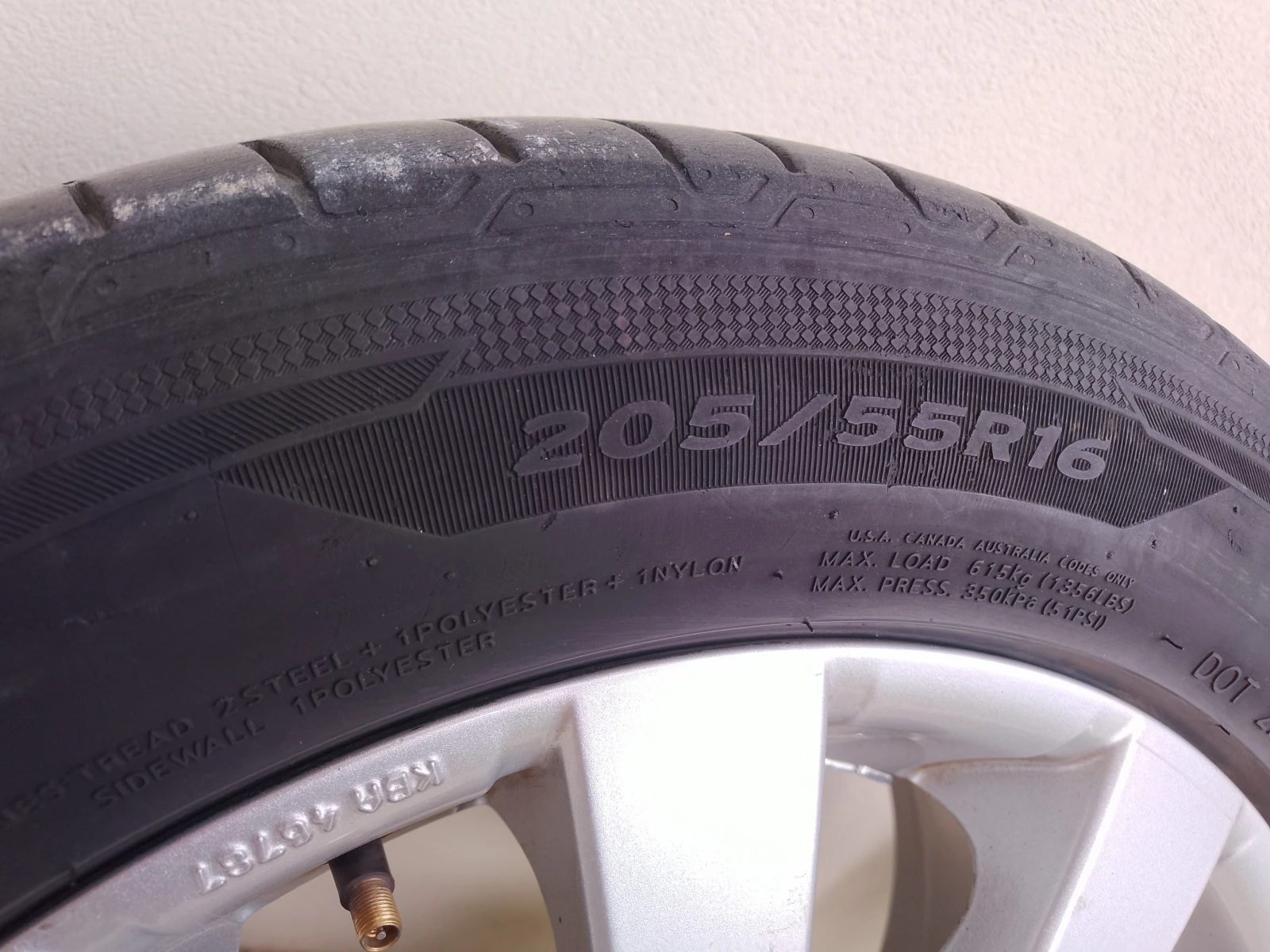 Гуми с джанти Hankook 205/55R16, снимка 6 - Гуми и джанти - 54480563