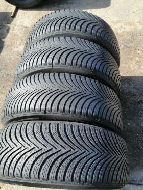 Гуми Зимни 205/60R16, снимка 4 - Гуми и джанти - 42660834