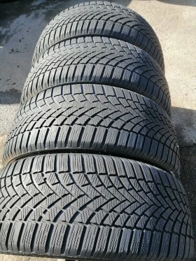 Гуми Зимни 235/50R19, снимка 3 - Гуми и джанти - 42661448