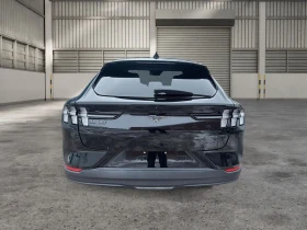Ford Mustang Mach-E Select* DIGITAL* КОЖА* ПАНОРАМА* ПАМЕТ* ПОДГРЕВ* , снимка 3
