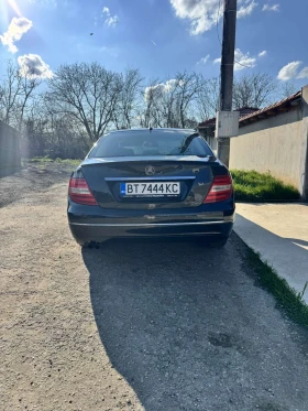 Mercedes-Benz C 180, снимка 8