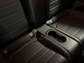 Mercedes-Benz C 300 * CARFAX * ОПЦИЯ ЗА ФИНАНСИРАНЕ , снимка 13