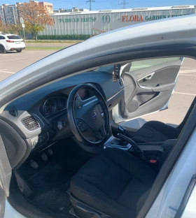 Volvo V40 2.0D 120к.с БЯЛА ПЕРЛА, снимка 6