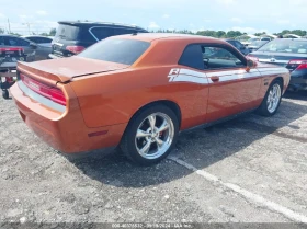 Dodge Challenger R/T* 5.7L V-8 Hemi, снимка 5