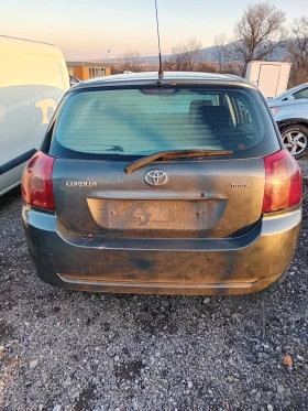 Toyota Corolla Пали и работи 2.0 D4D БРАКУВАНА , снимка 7