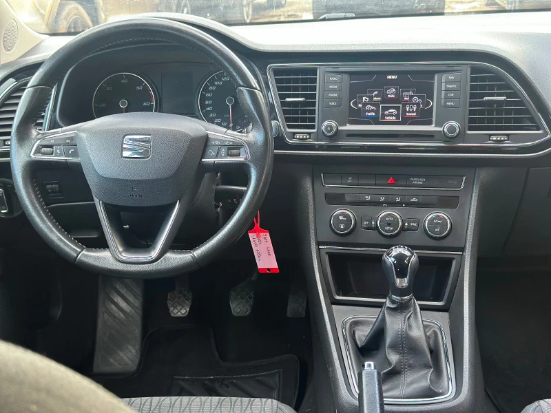 Seat Leon ST, 1.6TDI 105ps, СОБСТВЕН ЛИЗИНГ/БАРТЕР, снимка 6 - Автомобили и джипове - 43233923