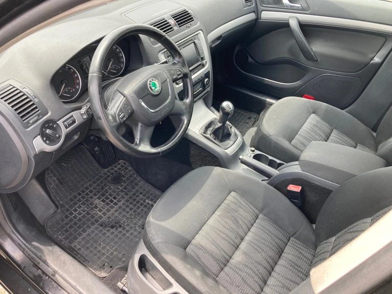 Skoda Octavia 2.0 TDI , снимка 9 - Автомобили и джипове - 46385822