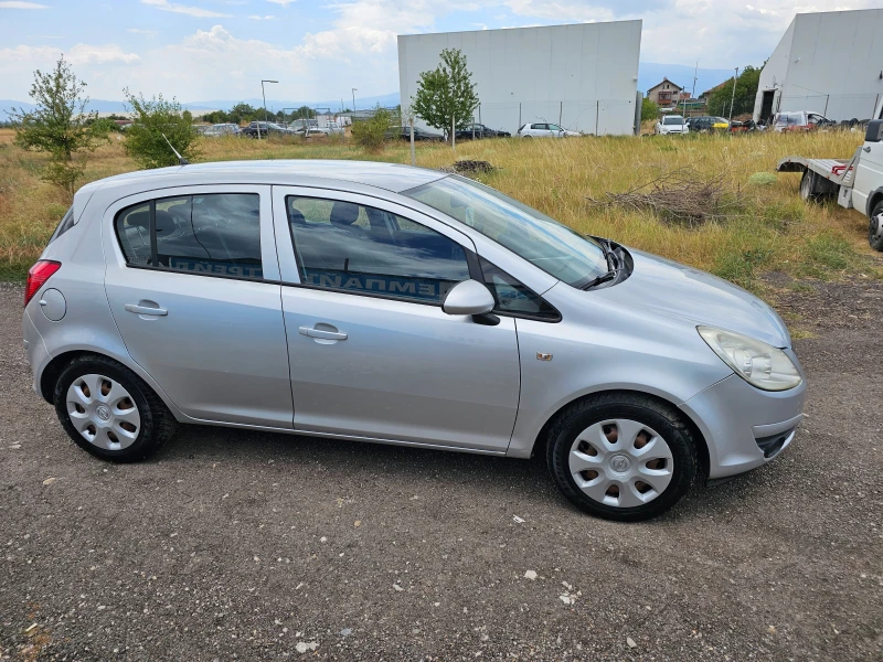 Opel Corsa 1.2i Верига нави, снимка 4 - Автомобили и джипове - 46822403