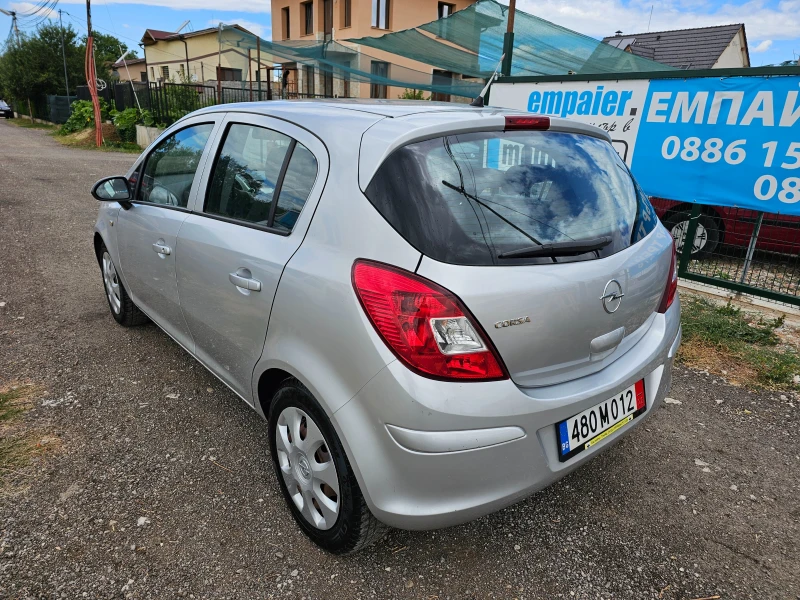 Opel Corsa 1.2i Верига нави, снимка 9 - Автомобили и джипове - 46822403