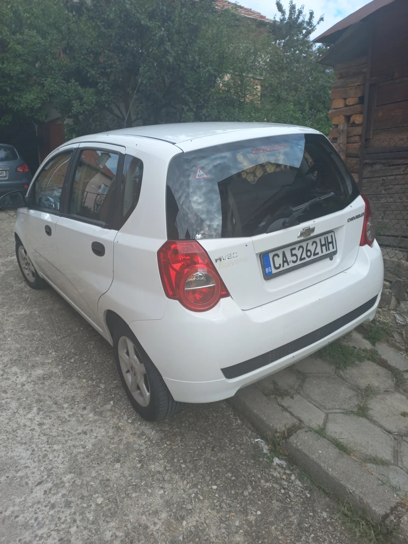 Chevrolet Aveo, снимка 3 - Автомобили и джипове - 46868352