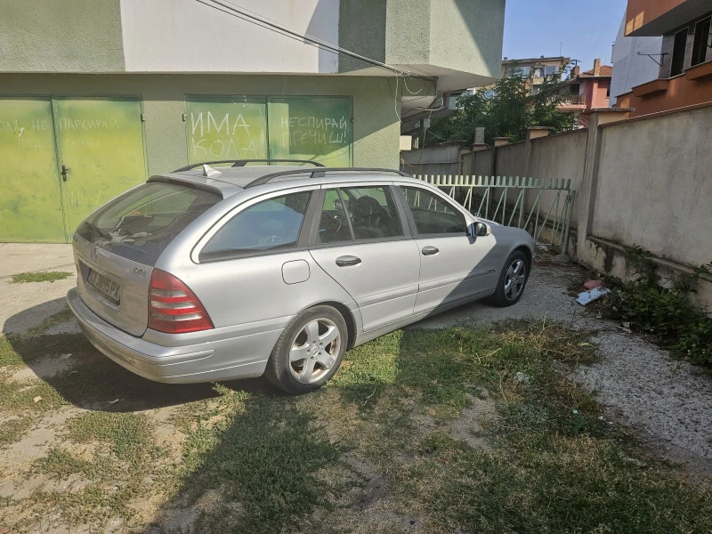 Mercedes-Benz C 200, снимка 4 - Автомобили и джипове - 47138431