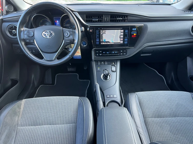 Toyota Auris 1.8I, ШВЕЙЦАРИЯ, снимка 13 - Автомобили и джипове - 47608742