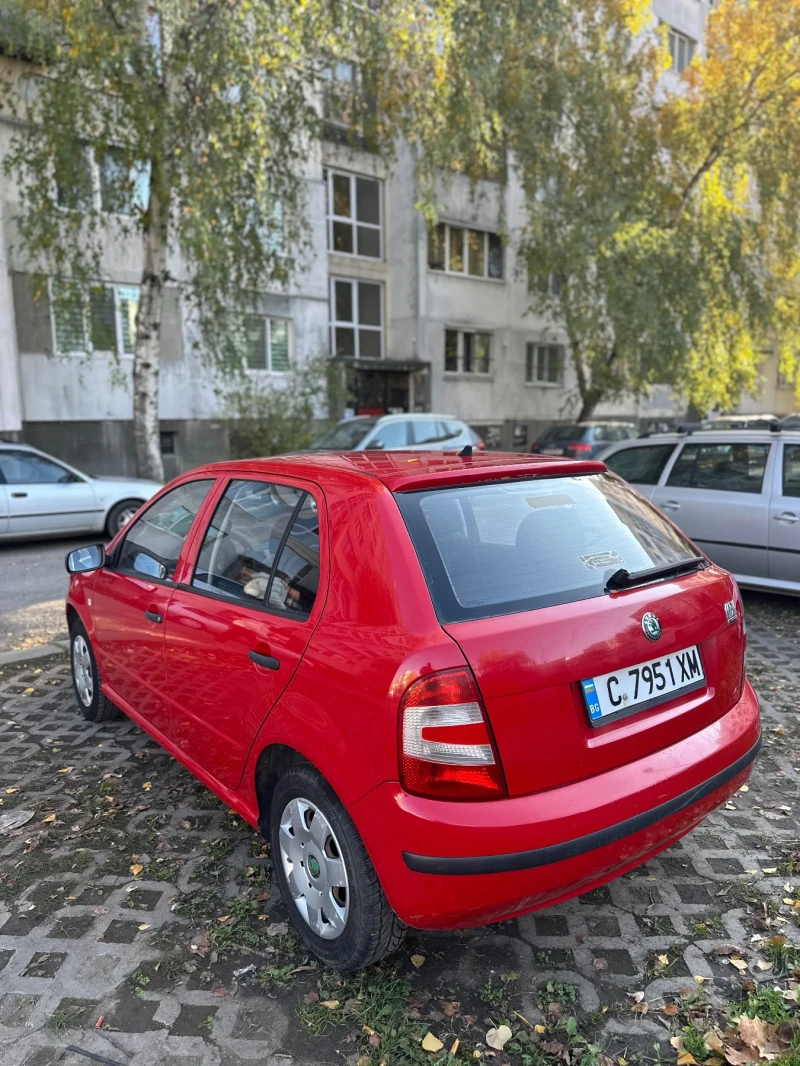 Skoda Fabia 1.2 i, снимка 4 - Автомобили и джипове - 48256962