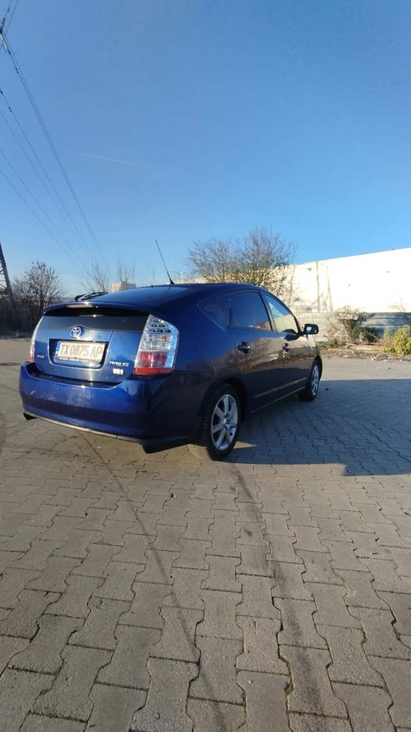 Toyota Prius 1.5VVT-I HYBRID, снимка 6 - Автомобили и джипове - 49056200