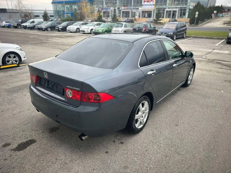 Honda Accord 2.4 I-Vtec газ, снимка 7 - Автомобили и джипове - 48312625