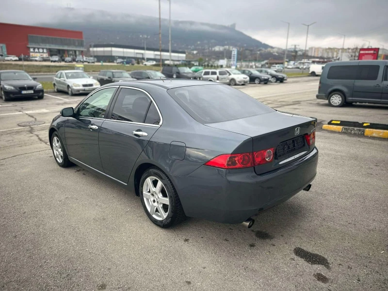 Honda Accord 2.4 I-Vtec газ, снимка 6 - Автомобили и джипове - 48312625