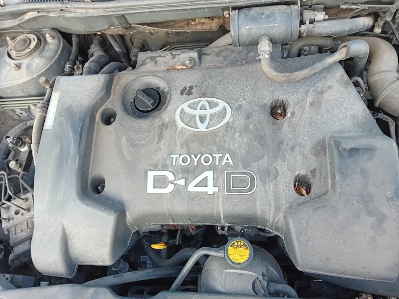 Toyota Corolla Пали и работи 2.0 D4D БРАКУВАНА , снимка 8 - Автомобили и джипове - 48339444