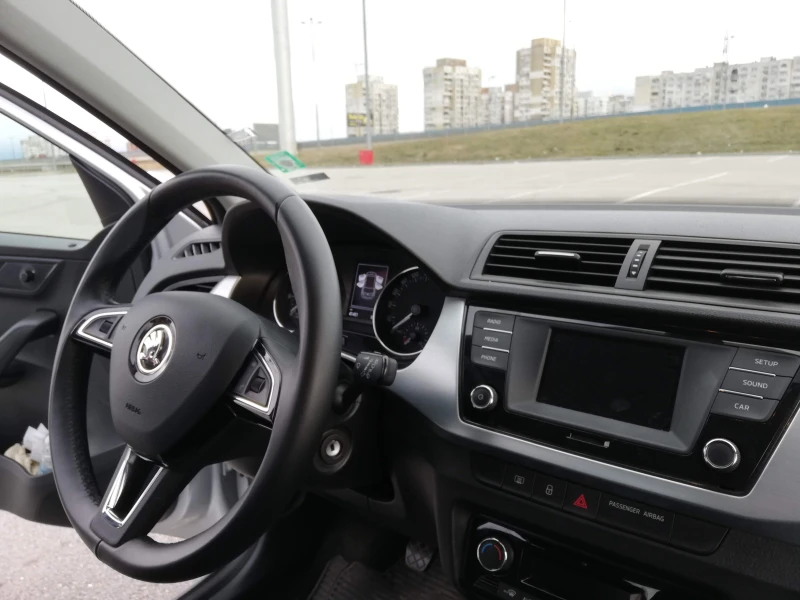 Skoda Fabia, снимка 4 - Автомобили и джипове - 51449514