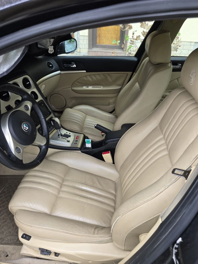 Alfa Romeo 159, снимка 13 - Автомобили и джипове - 52089027