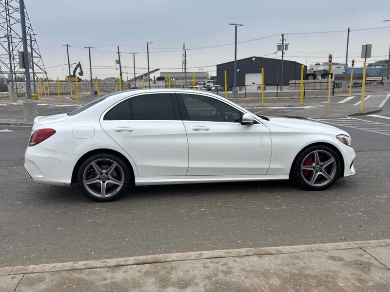 Mercedes-Benz C 300 * CARFAX * БЕЗ ПЪРВОНАЧАЛНА ВНОСКА, снимка 3 - Автомобили и джипове - 52870495