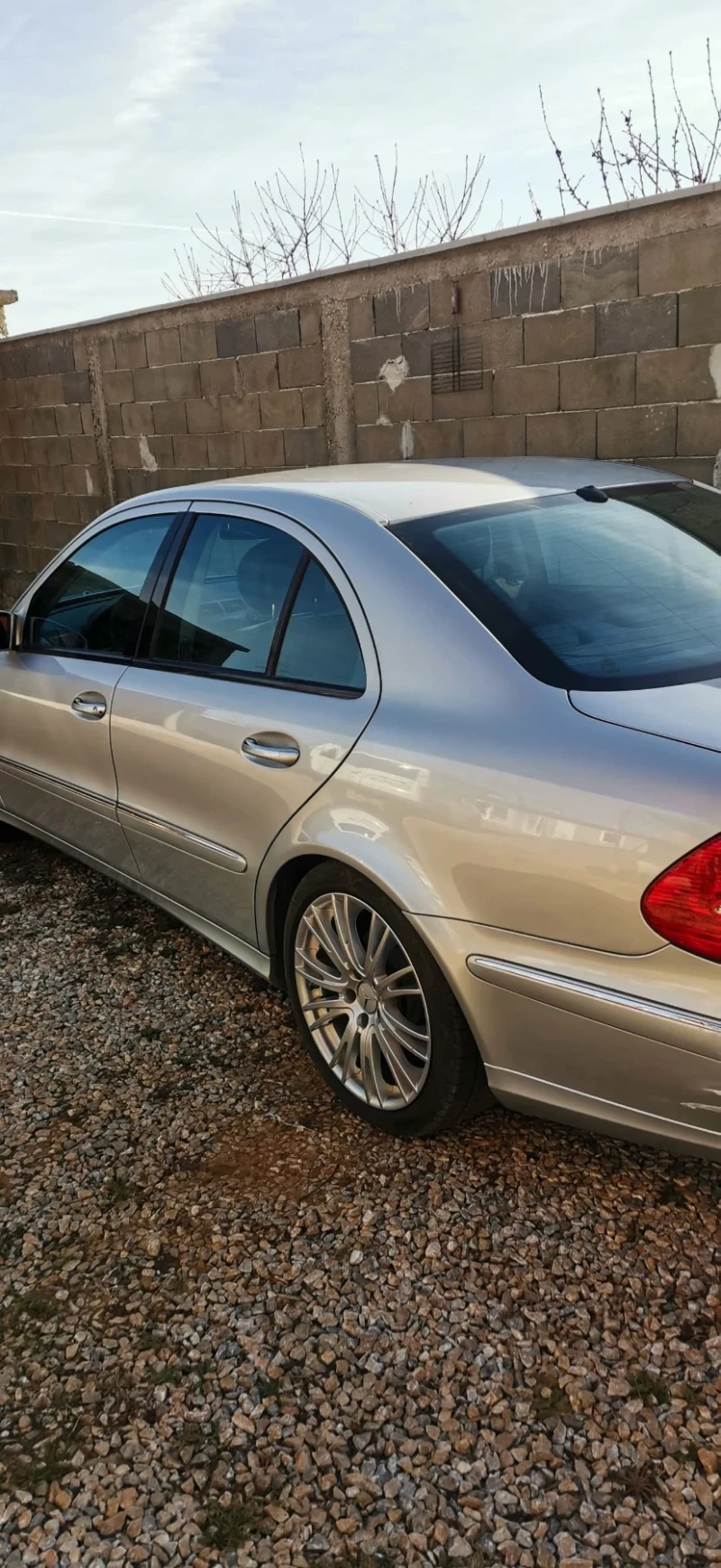 Mercedes-Benz E 320, снимка 4 - Автомобили и джипове - 52899058