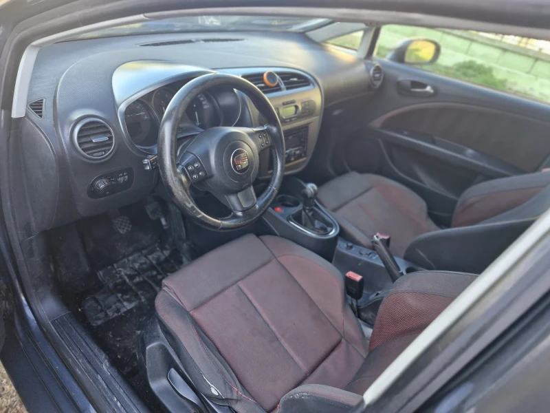 Seat Leon Лек, снимка 3 - Автомобили и джипове - 52928641