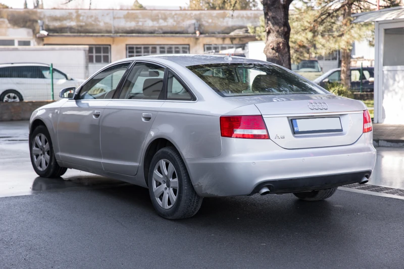 Audi A6 2.0TDI C6 4F, снимка 6 - Автомобили и джипове - 53477385