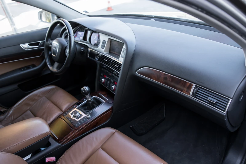 Audi A6 2.0TDI C6 4F, снимка 11 - Автомобили и джипове - 53477385