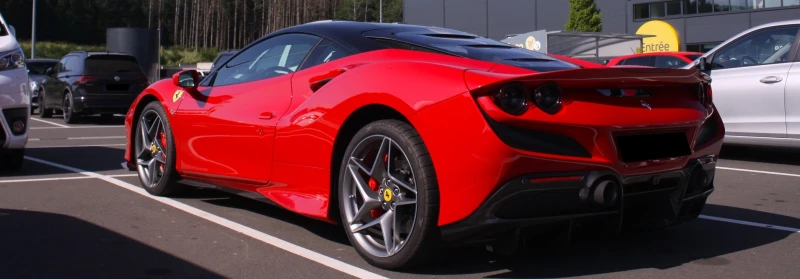 Ferrari F8 Tributo 3.9 V8, снимка 4 - Автомобили и джипове - 53559263