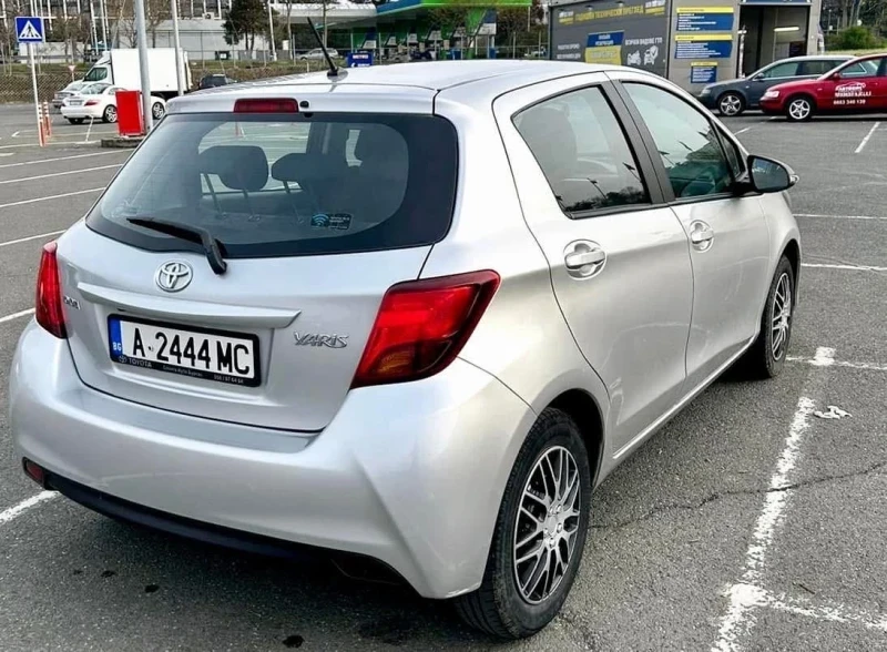 Toyota Yaris, снимка 3 - Автомобили и джипове - 55579768
