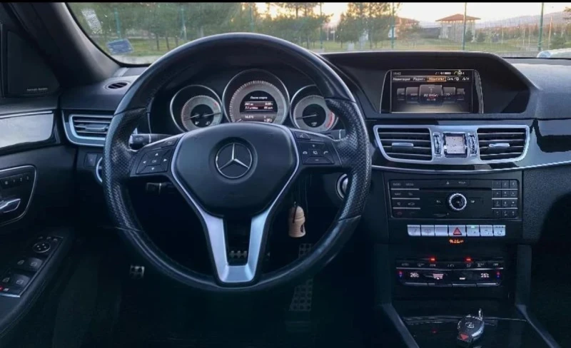 Mercedes-Benz E 250 AMG / �������� / 360 / KEYLESS/ ������ | Mobile.bg � ����������� 7