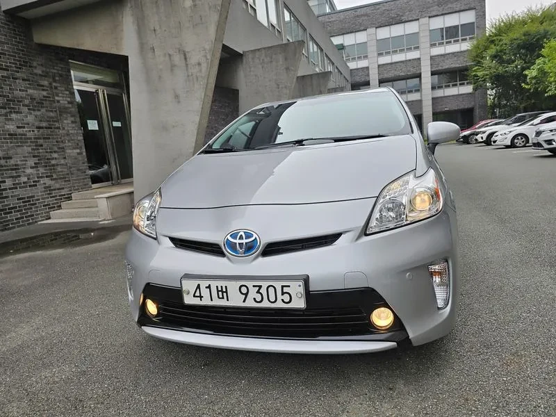 Toyota Prius  1.8 M, снимка 2 - Автомобили и джипове - 56653660