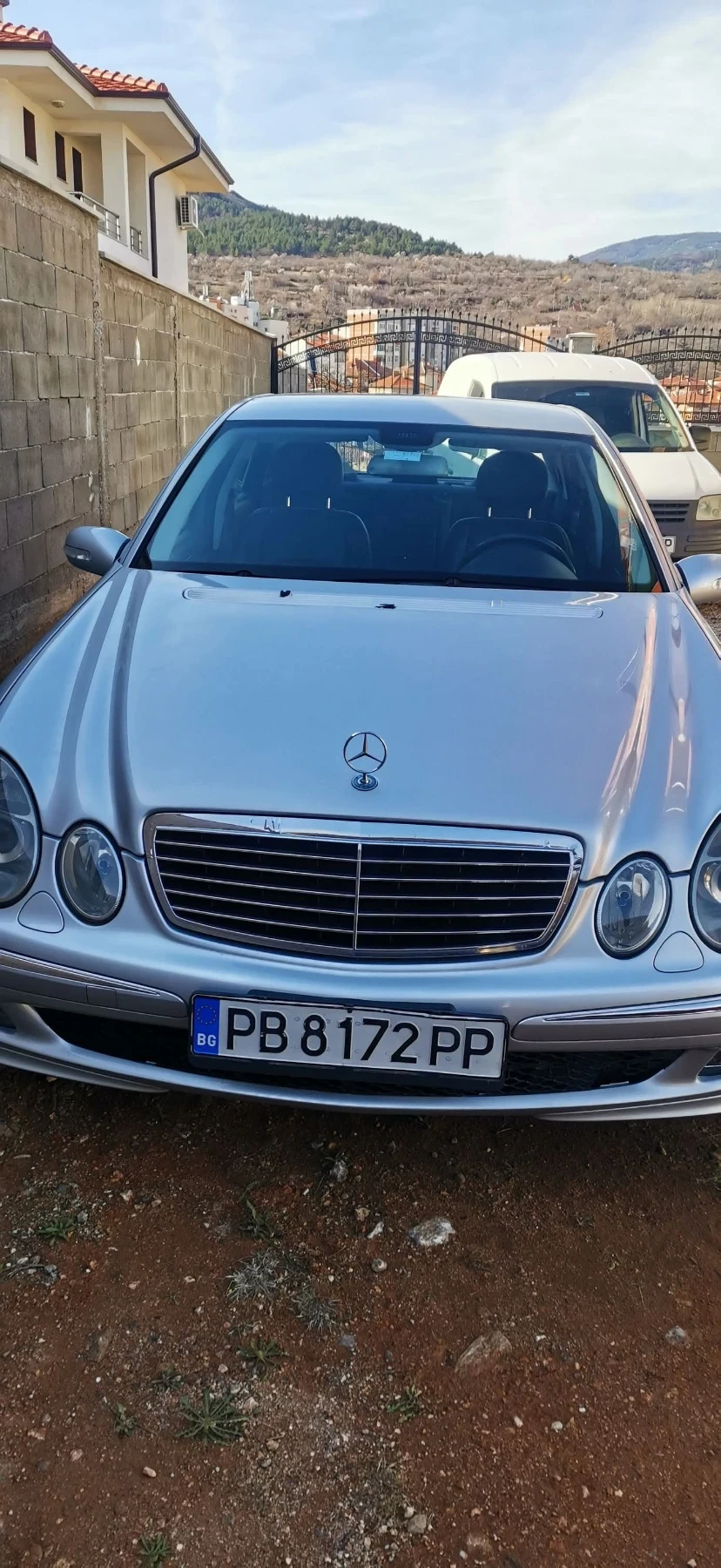 Mercedes-Benz E 320, снимка 1