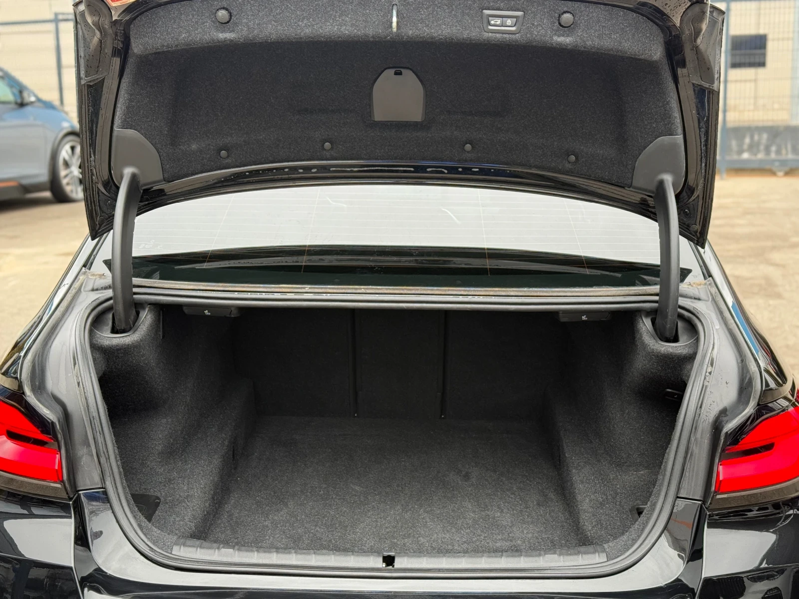 BMW 540 i M Sports Package Adaptive LED SHadowline H/K HUD | Mobile.bg   16