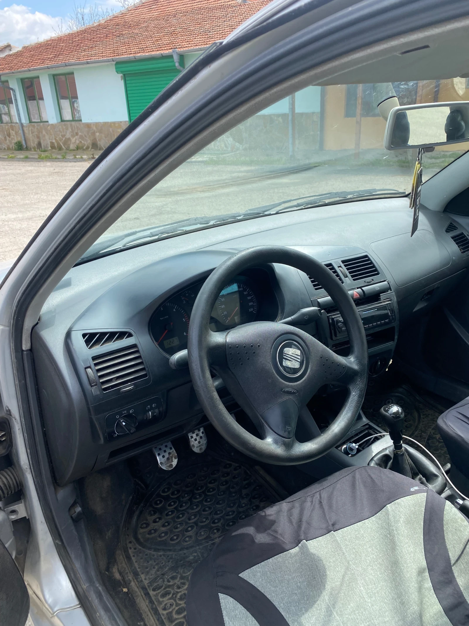 Seat Ibiza  - изображение 4