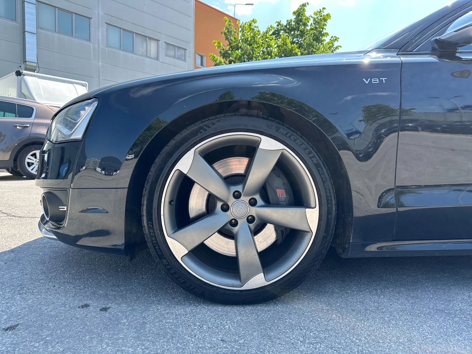 Audi S8 4.0i 520 к.с. - изображение 8