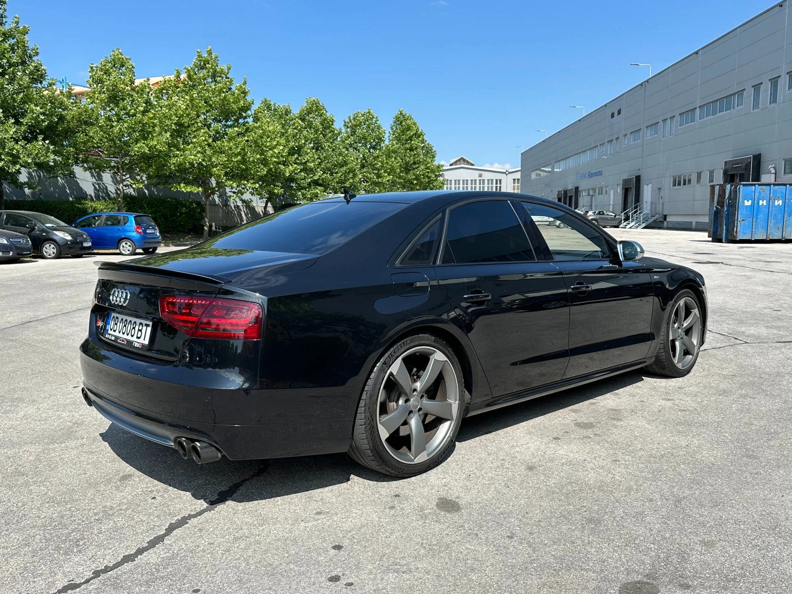 Audi S8 4.0i 520 к.с. - изображение 4