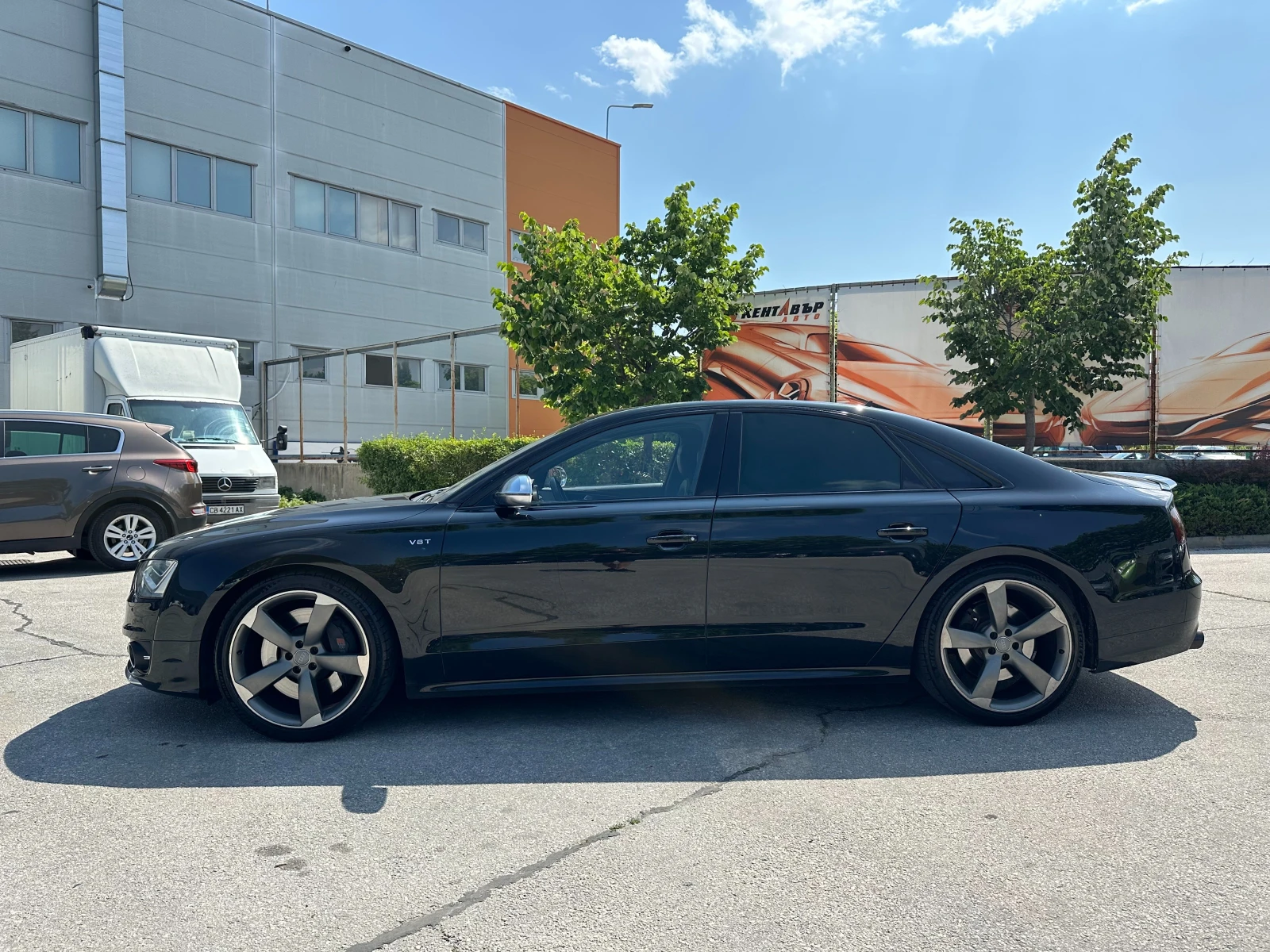 Audi S8 4.0i 520 к.с. - изображение 2