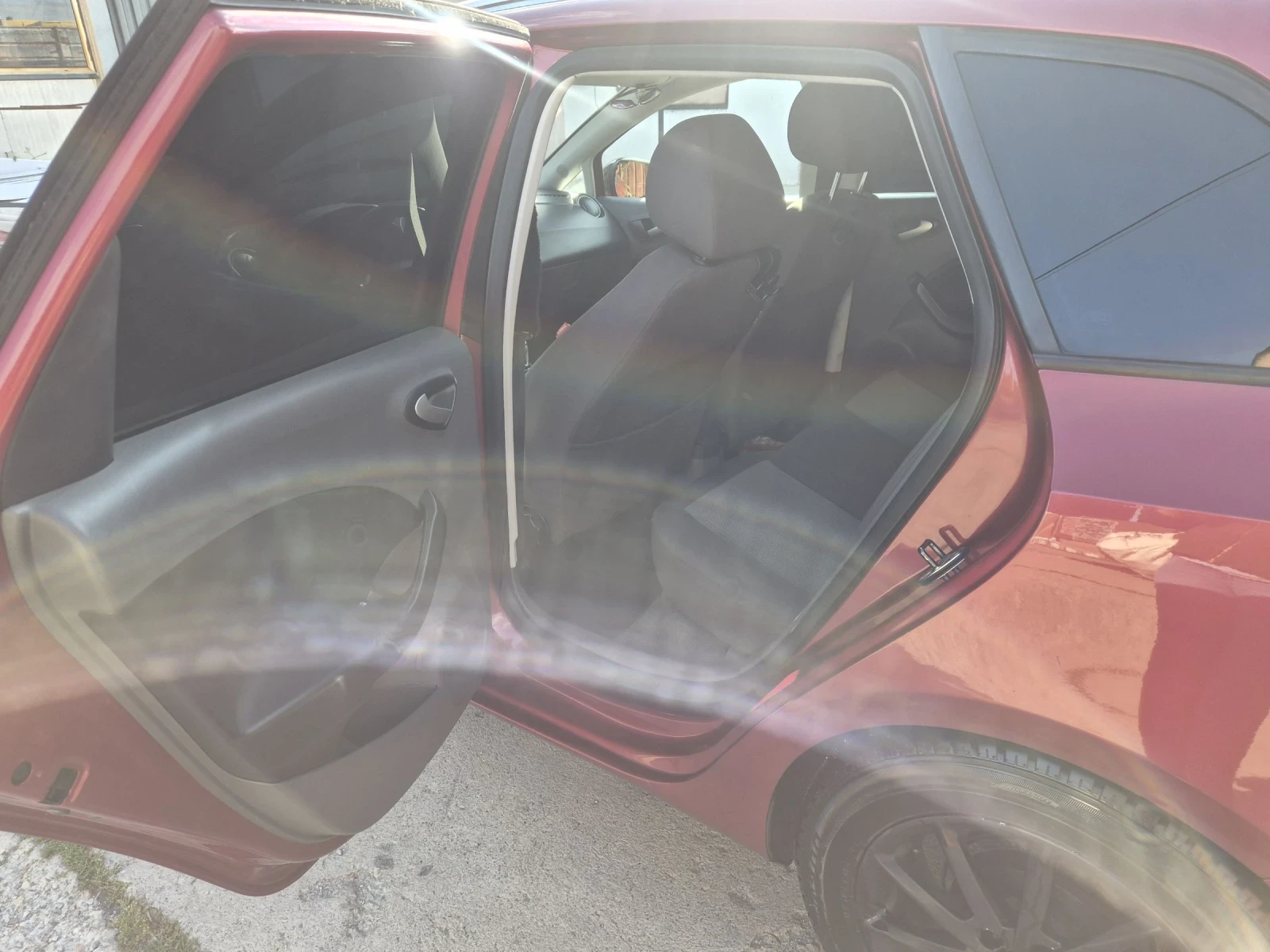 Seat Ibiza  - изображение 9