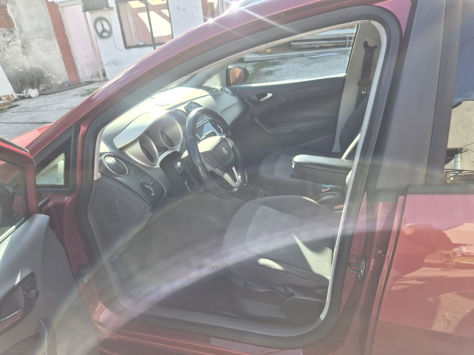 Seat Ibiza  - изображение 10