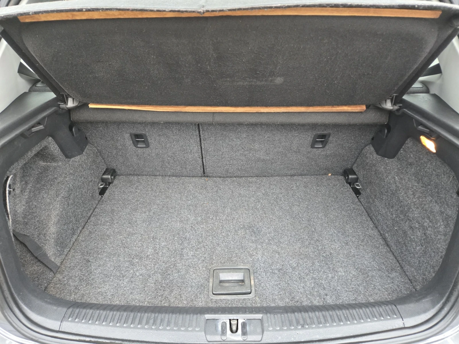 VW Polo 1.2TDI-75кс= КЛИМАТИК= COMFORTLINE - изображение 10