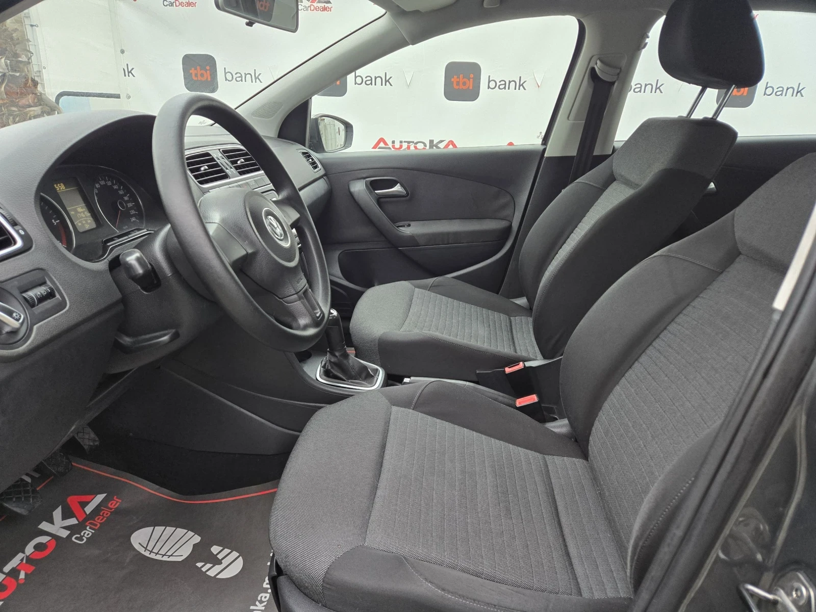 VW Polo 1.2TDI-75кс= КЛИМАТИК= COMFORTLINE - изображение 7