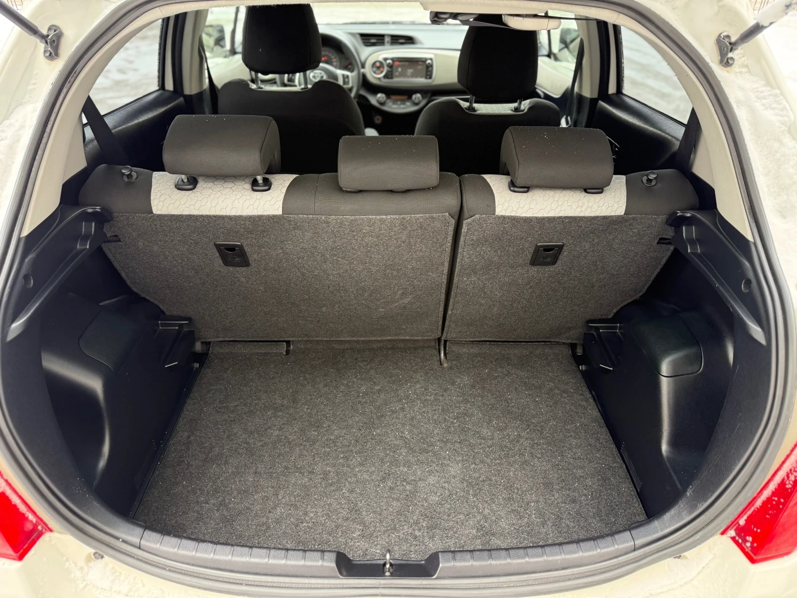 Toyota Yaris 1.4D4D ������� Camera ������������ | Mobile.bg � ����������� 14