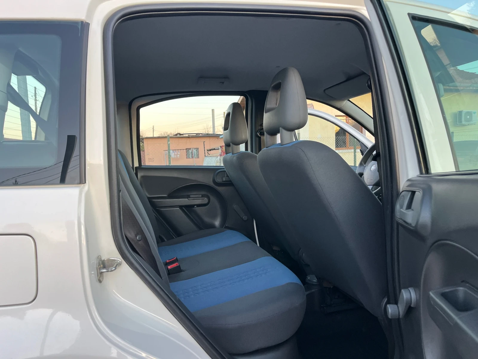 Fiat Panda 1.2i | Mobile.bg � ����������� 12