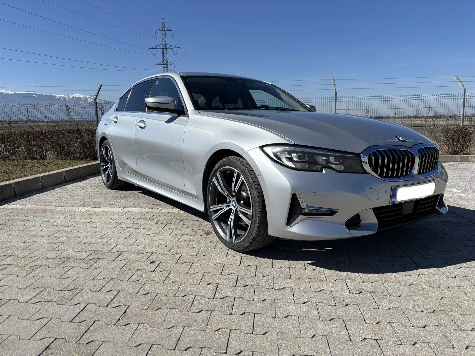 BMW 320 G20 - изображение 2