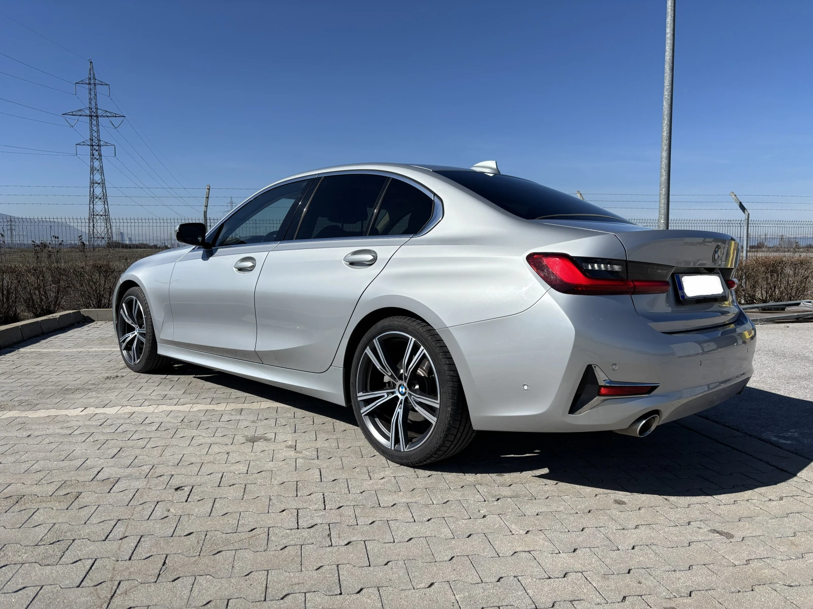 BMW 320 G20 - изображение 5