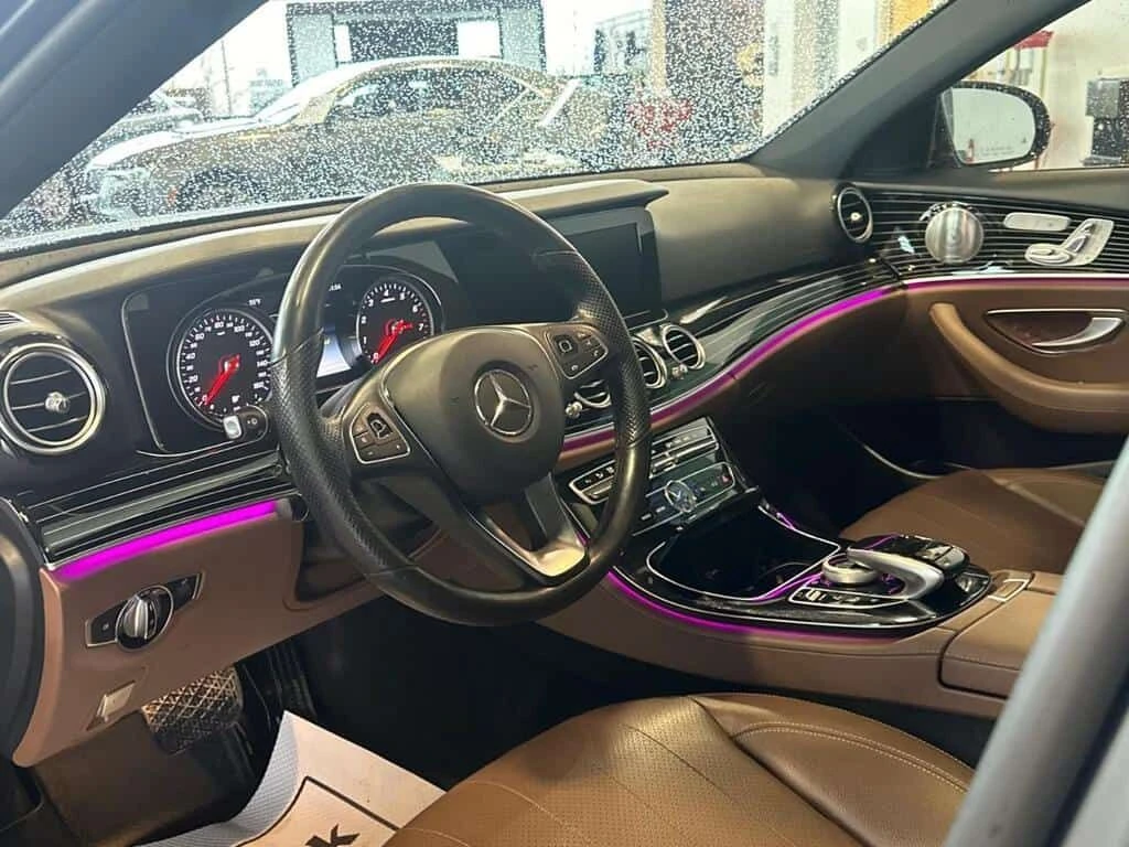 Mercedes-Benz E 300 * E300 4M * CARFAX * ЦЕНА ДО БГ, снимка 14 - Автомобили и джипове - 53849573