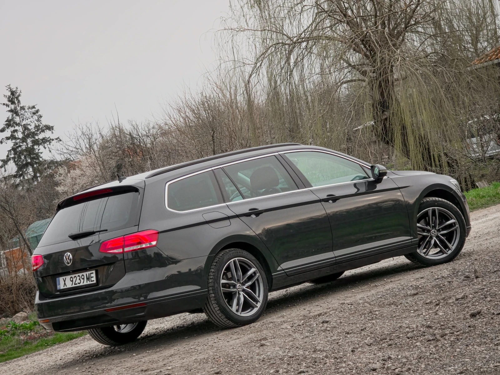 VW Passat, снимка 4 - Автомобили и джипове - 53917367